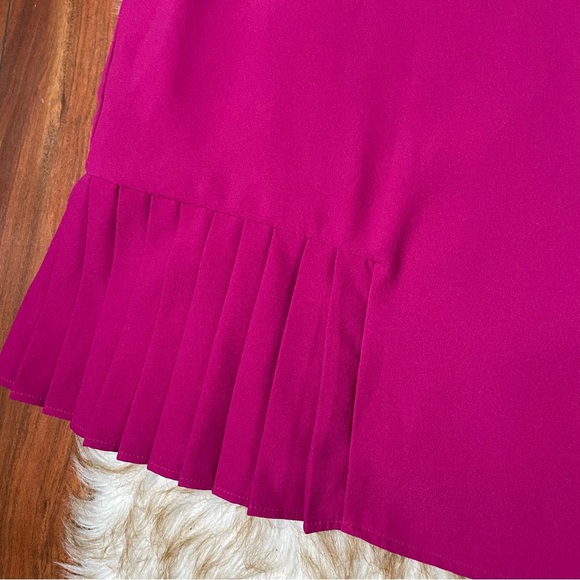 Eloquii Festive Fuschia pleated hem top - Picture 6 of 7